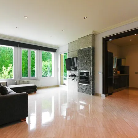 Вилла Villas Guzman - Bramasole *